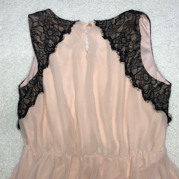 Pastel Pink and black lace dress - Picture 4 of 4